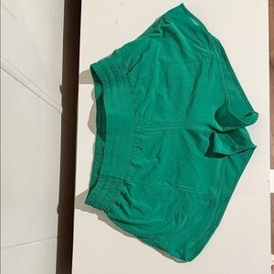 Lululemon Athletica Hotty Green Hot HR 4”